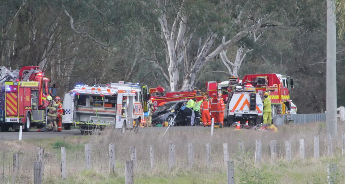 Man rescued from Oxley crash, airlifted to The Alfred