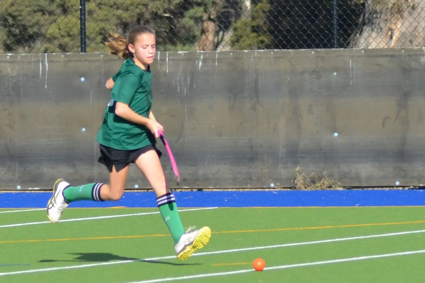 ADVANCE: Amelie Reilly runs the ball upfield. PHOTOS: Wes Samson 