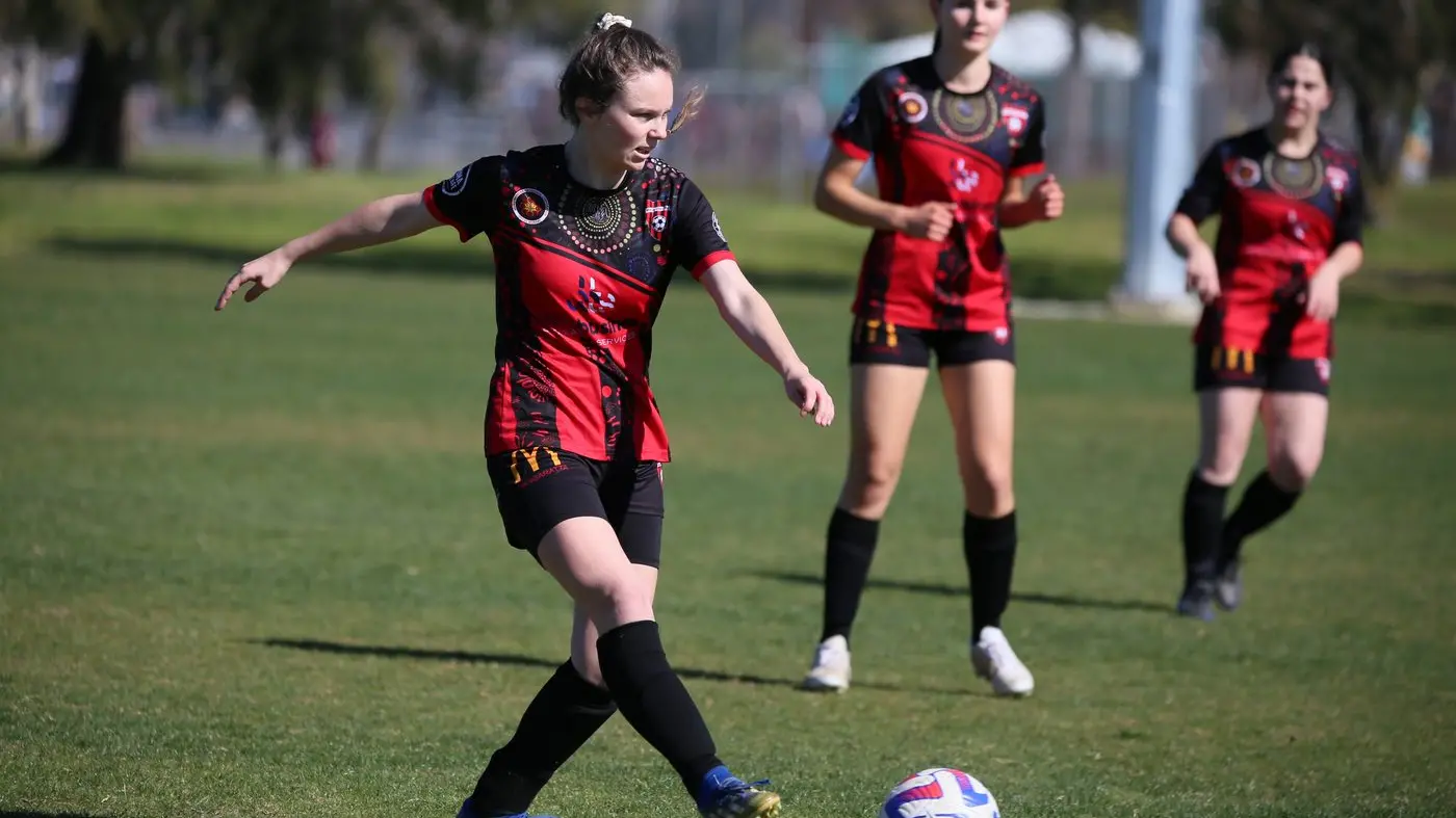 Senior Devils knocked out of finals, reserve men still fighting