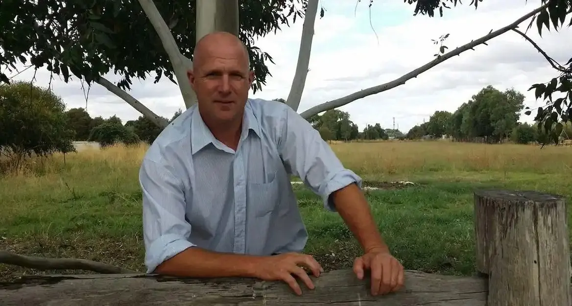 Unbreakable Farmer Warren Davies to speak in Moyhu