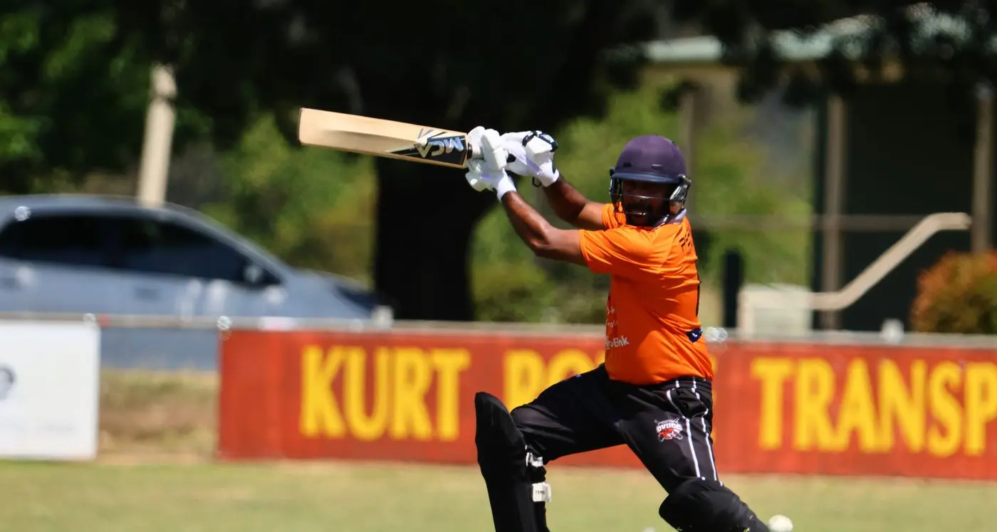 Alwis sweeps A grade awards