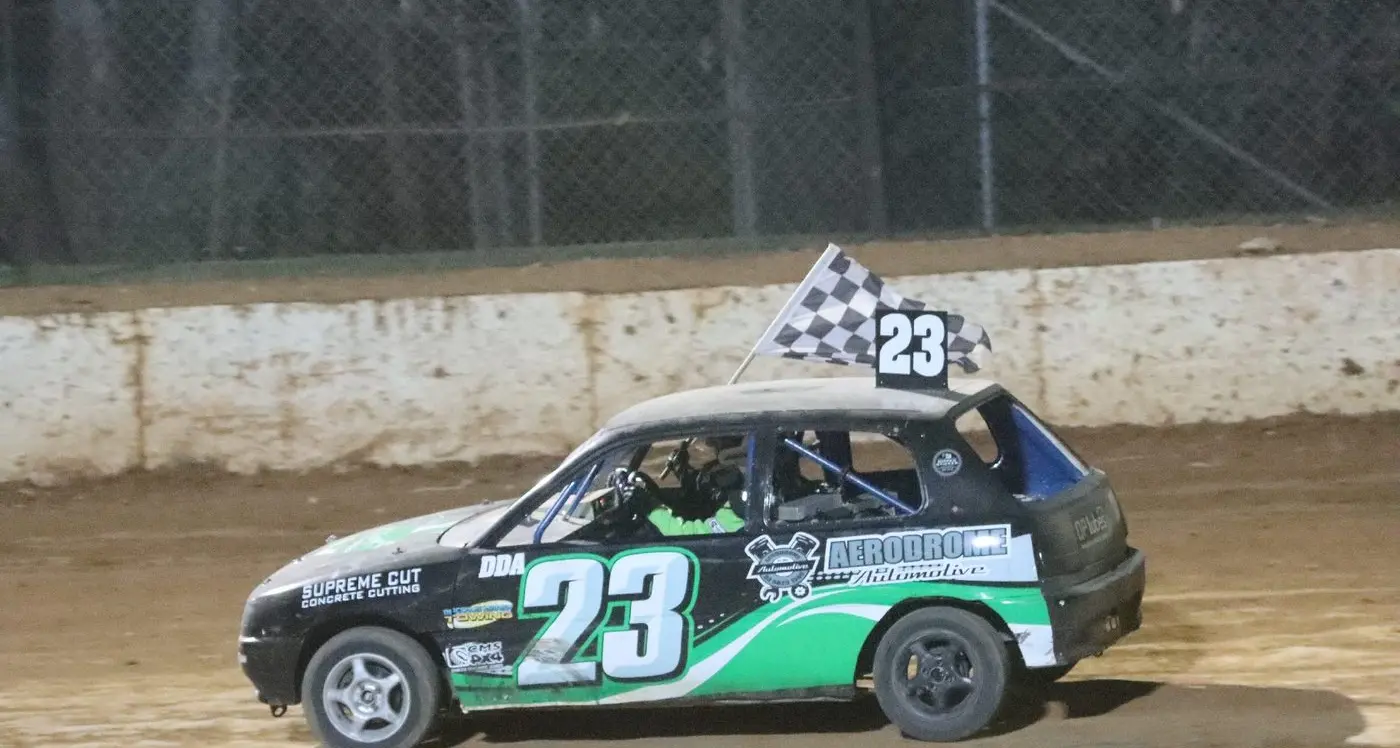 Speedway thrills for spectators and drivers