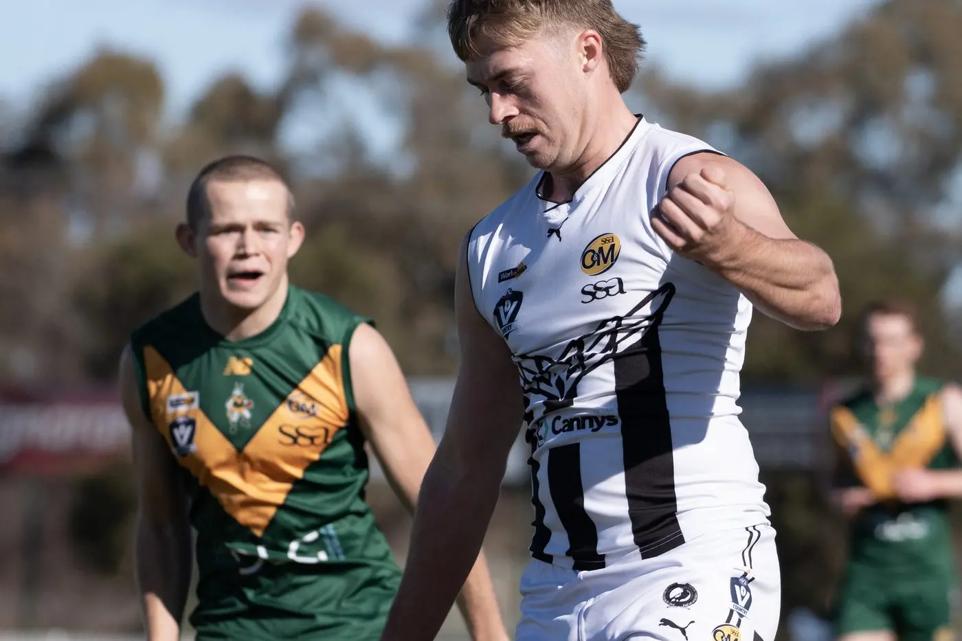 END THE STREAK: Fraser Ellis and the \\'Pies will look to defend their home deck from a red-hot Panthers outfit. PHOTO: Melissa Beattie