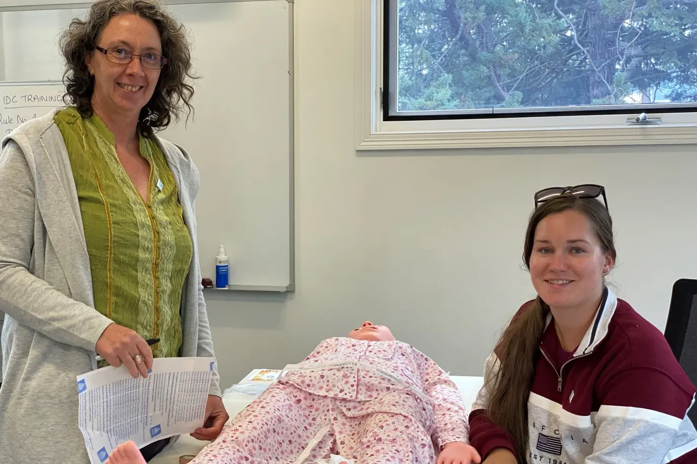 PREPARED PARAMEDICS: Co\\u2013founder and registered nurse Annie Wilkinson (standing) training community paramedic Jacqui Wilkinson.  Id:29142