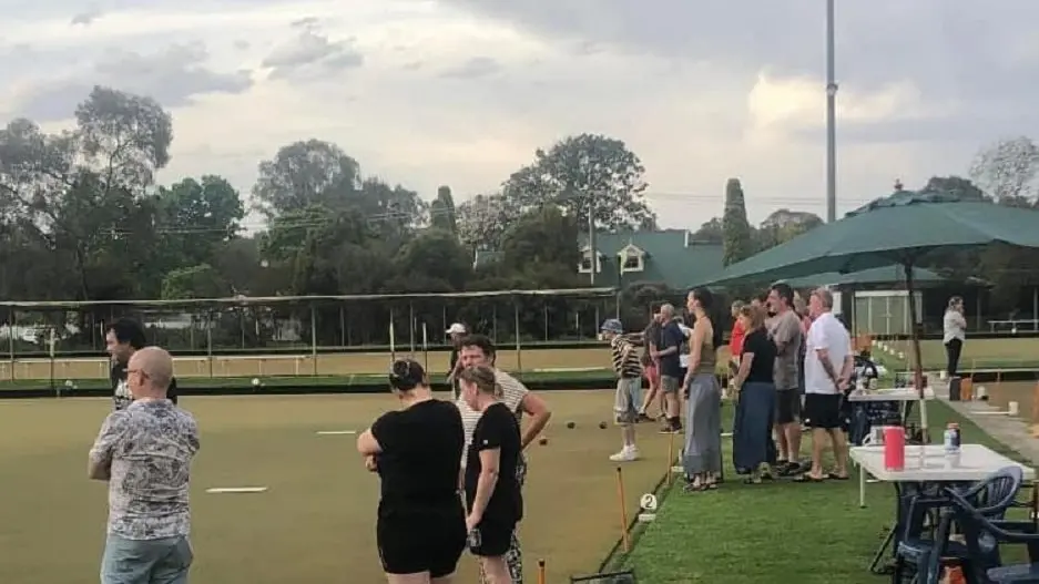 Roll up for barefoot bowls