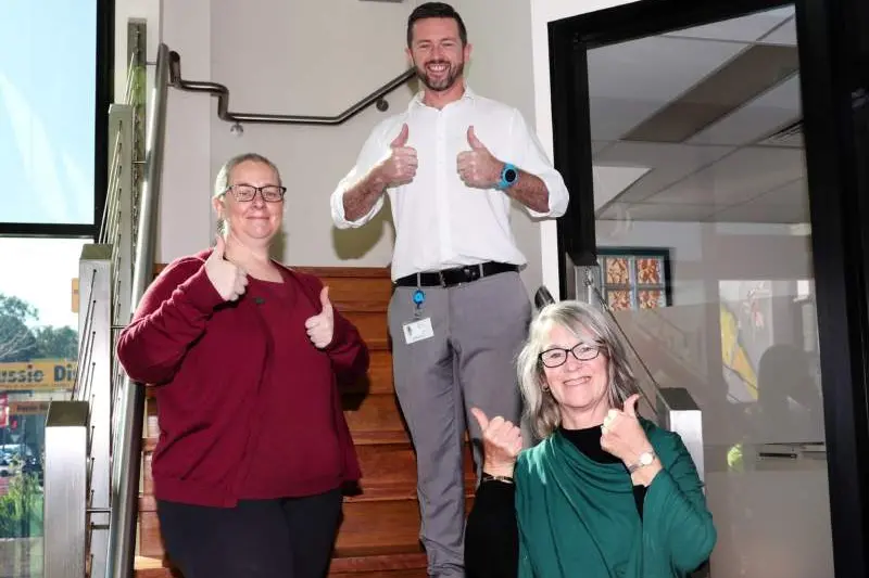 BUSHFIRE RELIEF: Lauren Hoddle (Bendigo Bank), Paul Bennett (Gateway Health) and Kerry Burns (CAV) have welcomed the funding from the Victorian Bushfire Appeal going to local support services. PHOTO: Kieren Tilly\\n