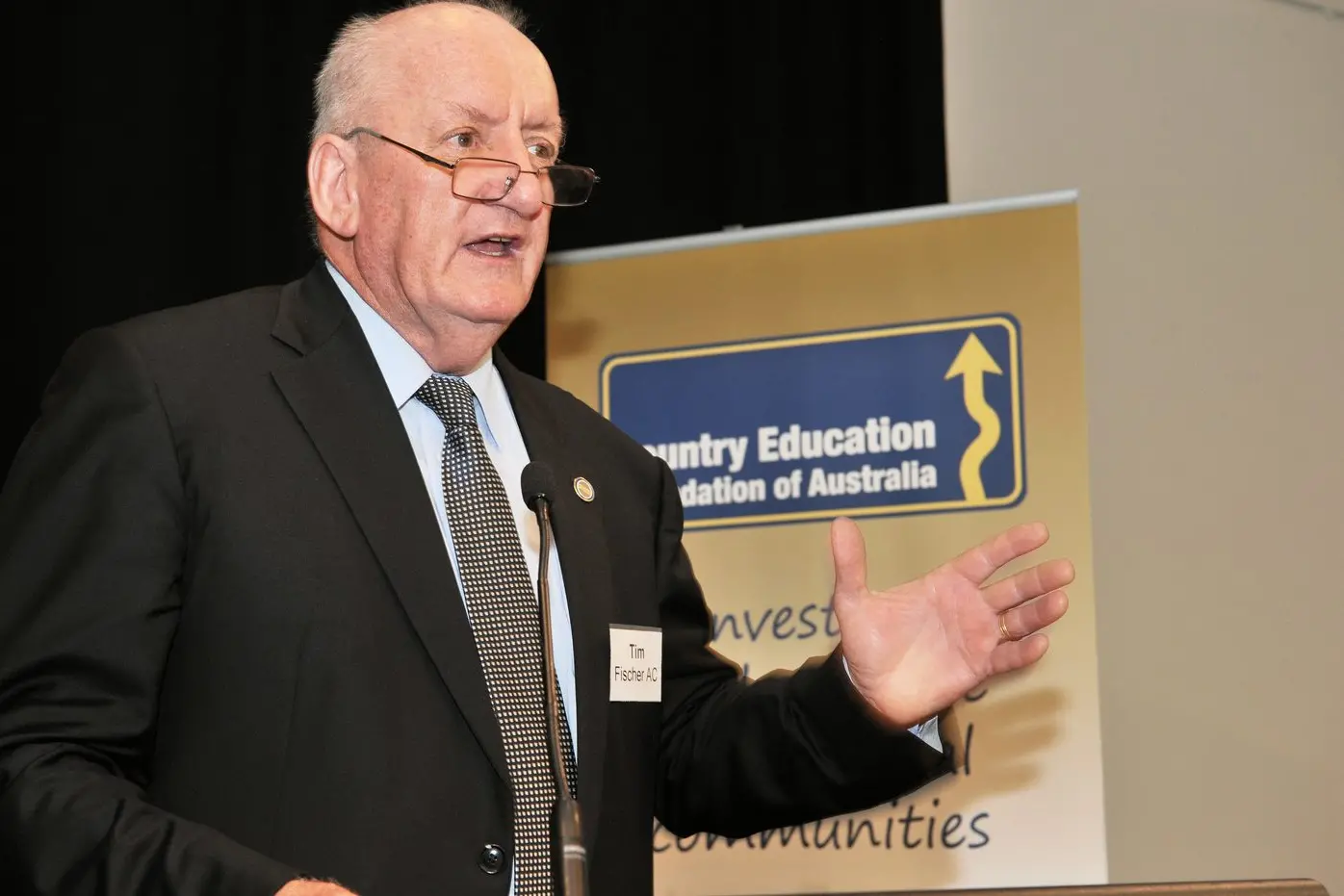 INSPIRING OTHERS: Former Deputy Prime Minister Tim Fischer.