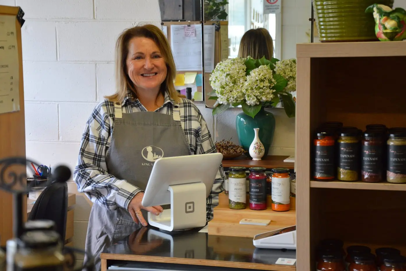 CUSTOMER FOCUS: King Valley Fine Foods owner Leanne Dodd said she supported transparency and reducing interchange fees paid by businesses on card transactions. PHOTO: Anita McPherson