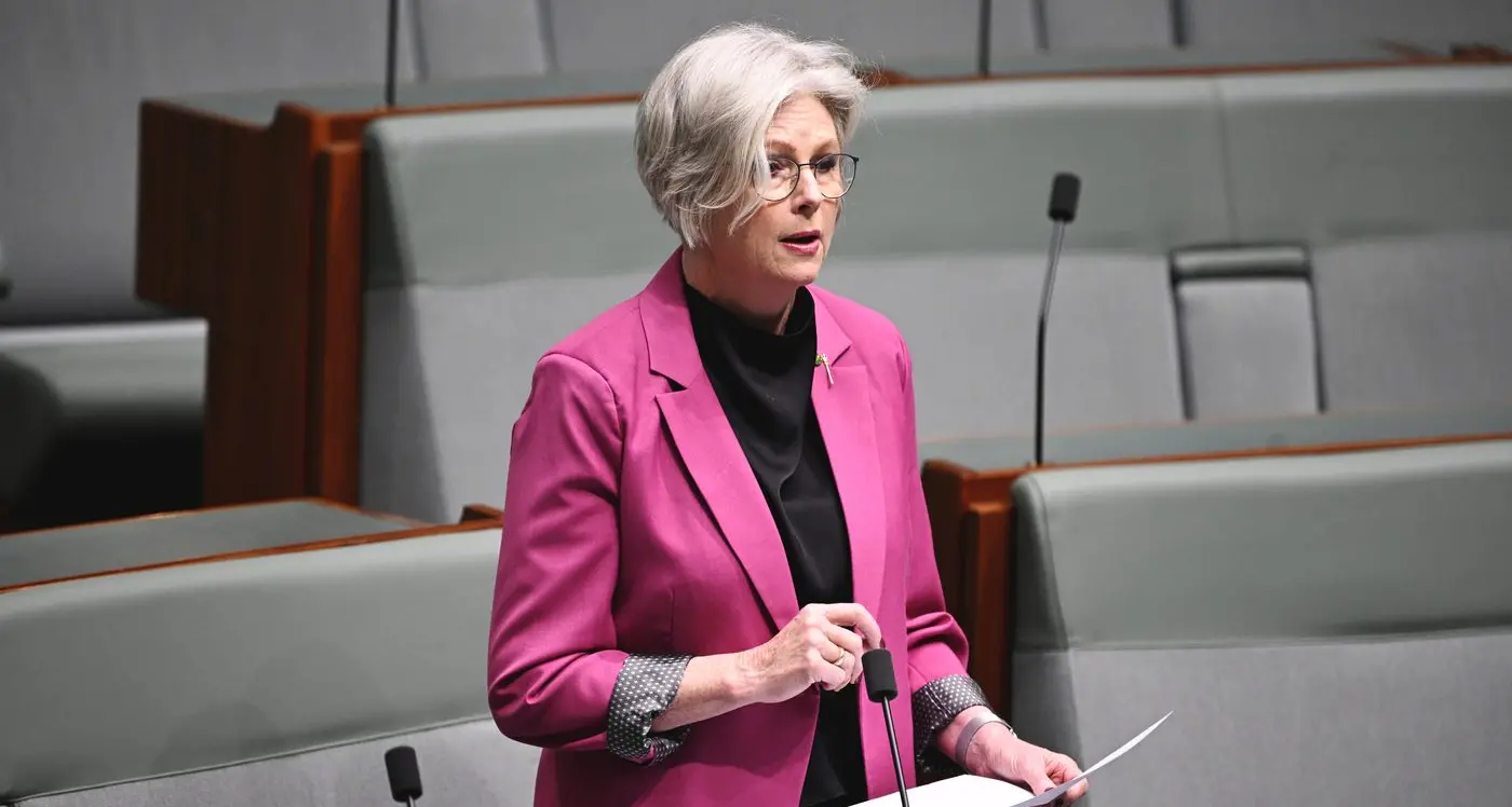 20% cut to students' HECS debts passes