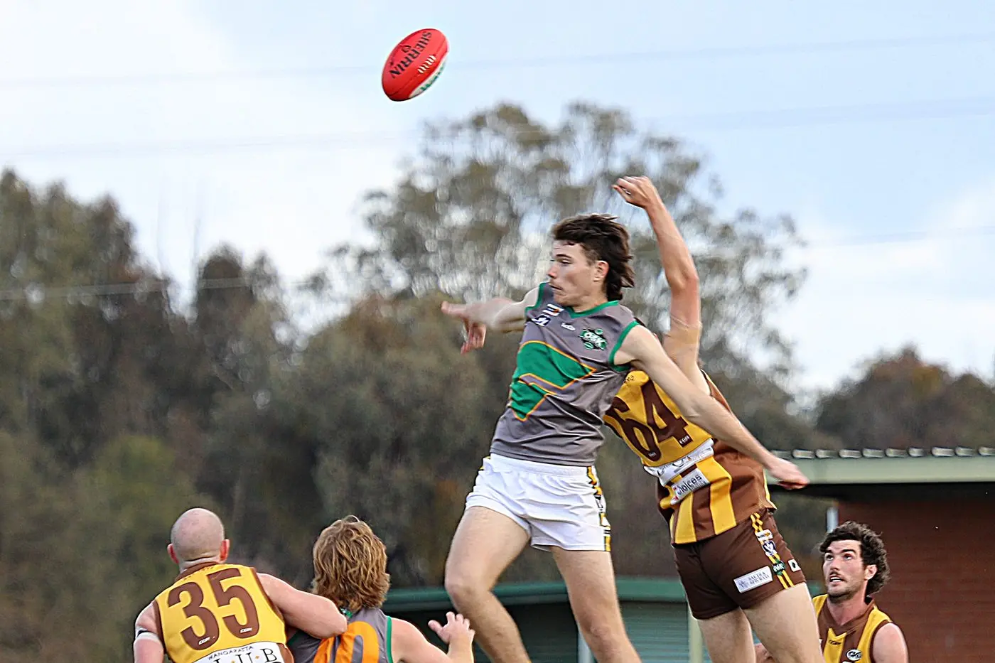 FLYING BATS: Goorambat will need to produce a win over Bonnie Doon tomorrow to move into the semi\\u2013finals. PHOTO: Meredith Tolliday Id:29598