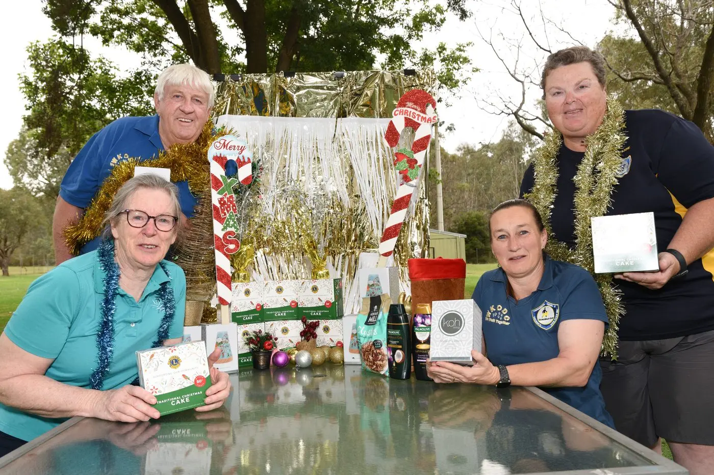CHRISTMAS CHEER: Kevin Felmingham, Phiona Rhodes, Melissa Murdock and Maryanne Blundy from the Wangaratta Kennel and Obedience Club encourage others to help them create advent calendars people in our community this Christmas. PHOTO: Kurt Hickling