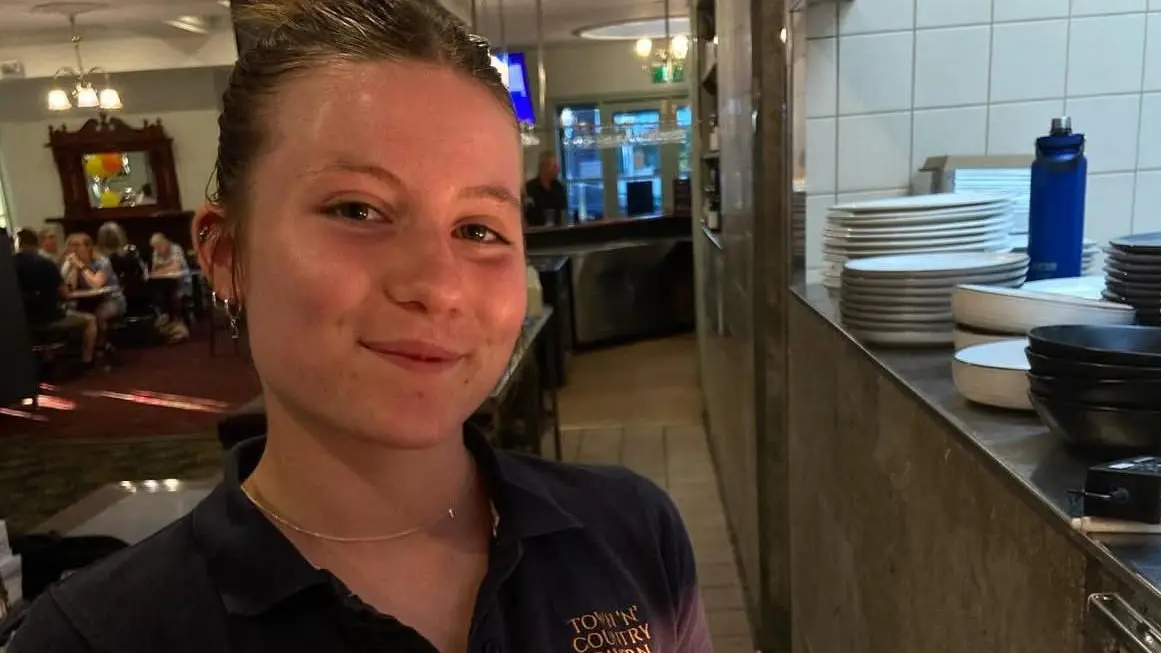 Four-day work week doesn't pass the pub test: publican