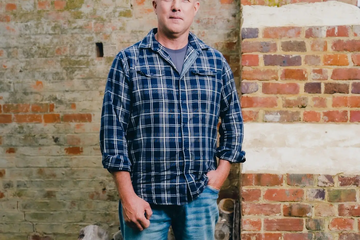 BIT OF RELIEF: Warren Davies (The Unbreakable Farmer) is a keynote speaker at next week\\'s free agriculture expo in Dederang. 