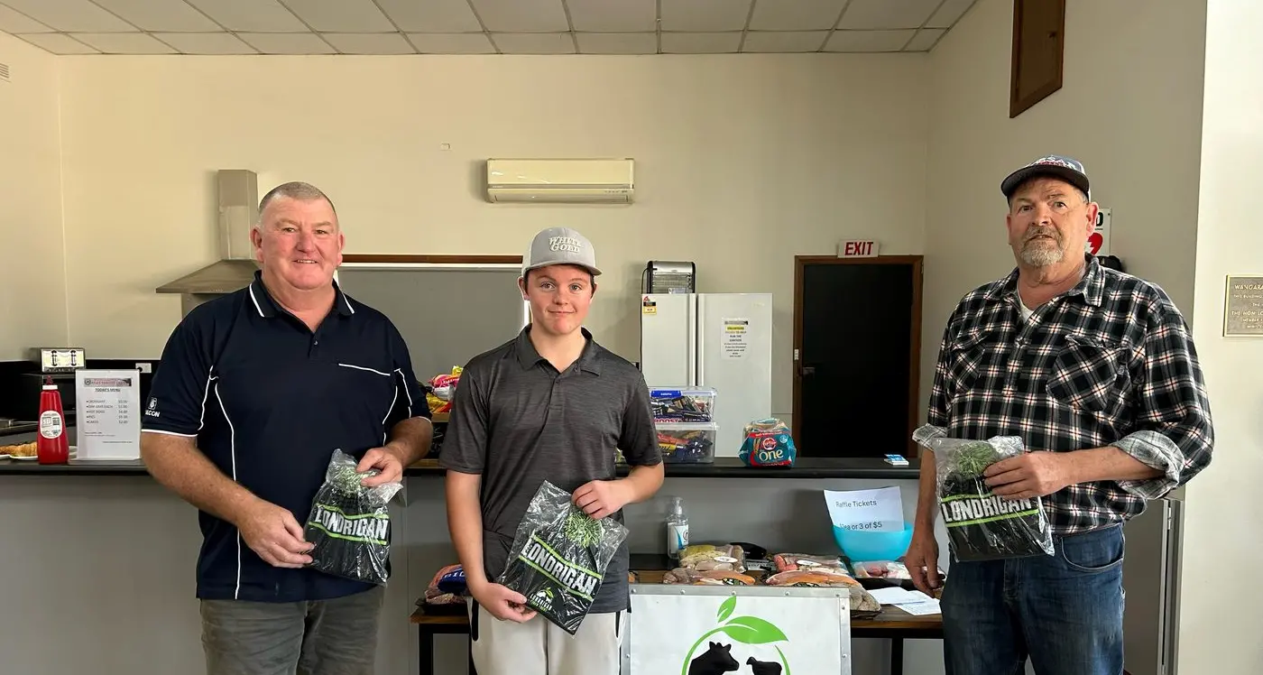 Shooters fire in wintery conditions