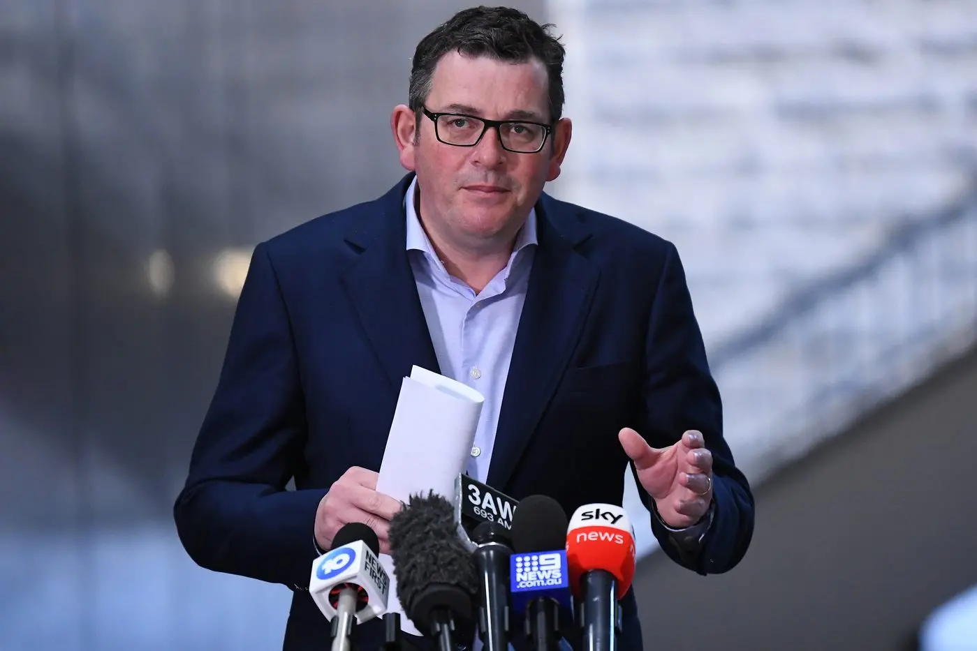 SEEDING CASES: Victorian Premier Daniel Andrews is watching cases in NSW to make sure they aren\\'t seeding too far south near the border bubble. (AAP Image/James Ross)