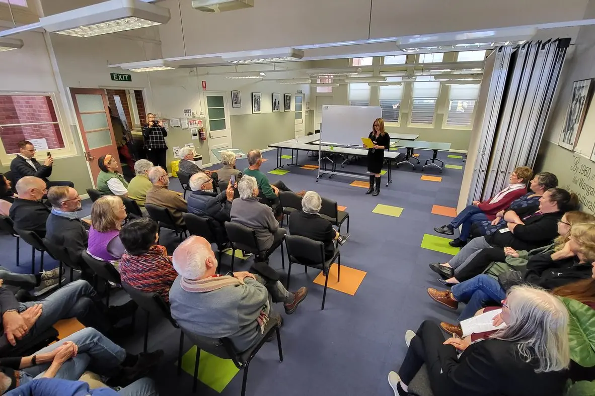 SUPPORTERS: Helen Haines supporters and AEC employees made up a good portion of the audience at the declaration of the polls at The Centre.