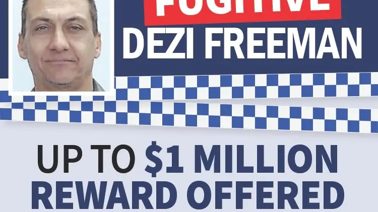 Police probe Myrtleford property, manhunt goes on