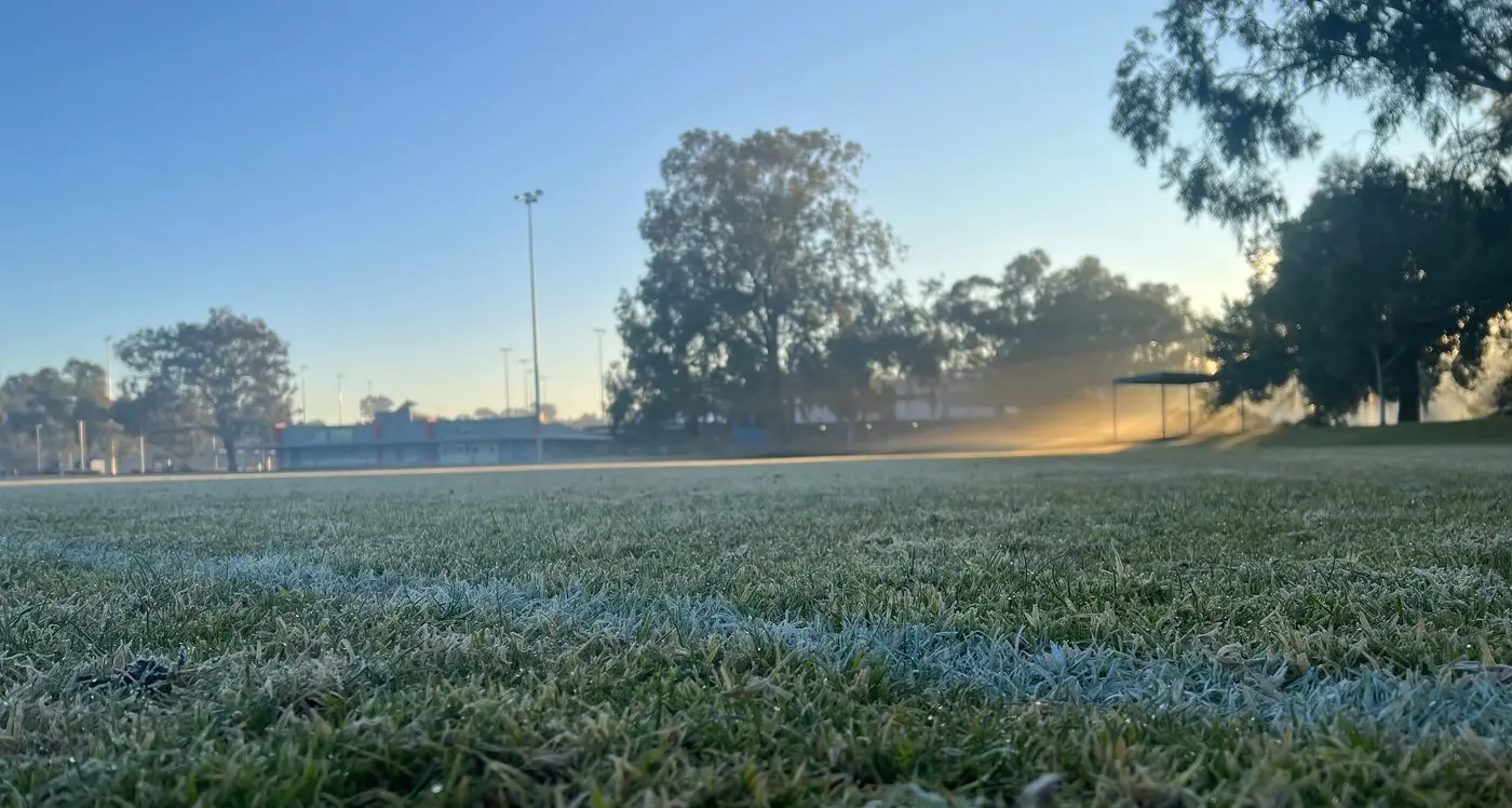 Dry, frosty start to the month