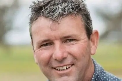TALKING POLITICS: VFF state president Brett Hosking will moderate an Indi candidates forum, hosted by the Wangaratta and district branch of the VFF at North Wangaratta, next Monday.