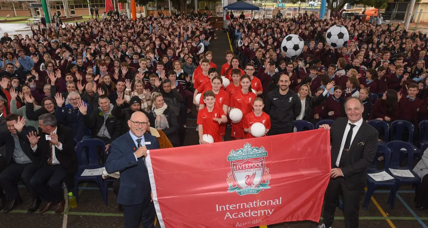 Rolling out The Reds' carpet