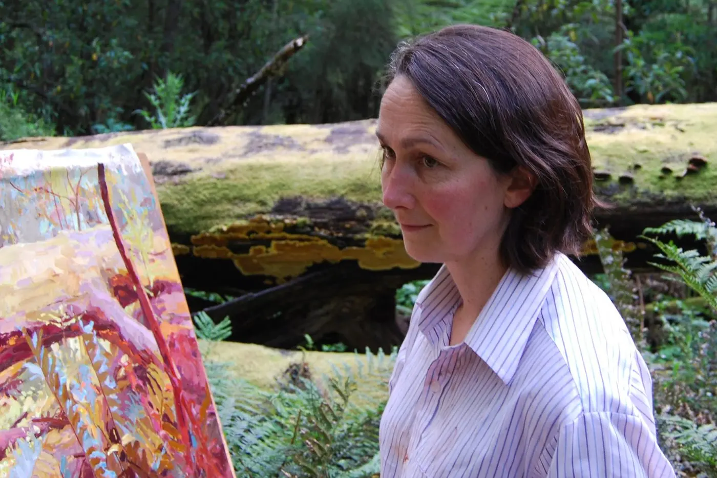 MASTER ARTIST: Award winning landscape painter Mary Tonkin (pictured) will announce the winners of the 2024 King Valley Art Show during the Gala Opening being held on November 1 at King River Brewing.