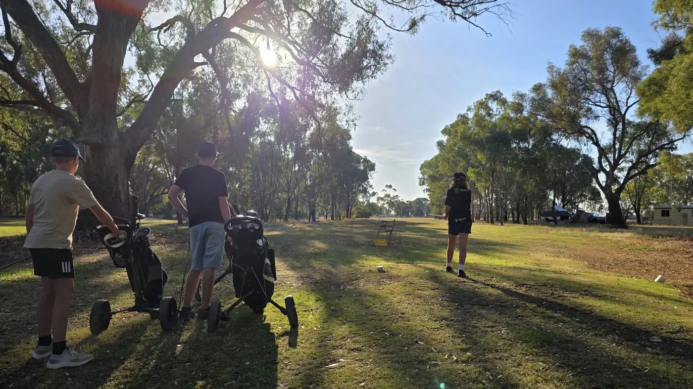 Boorhaman Golf under the stars