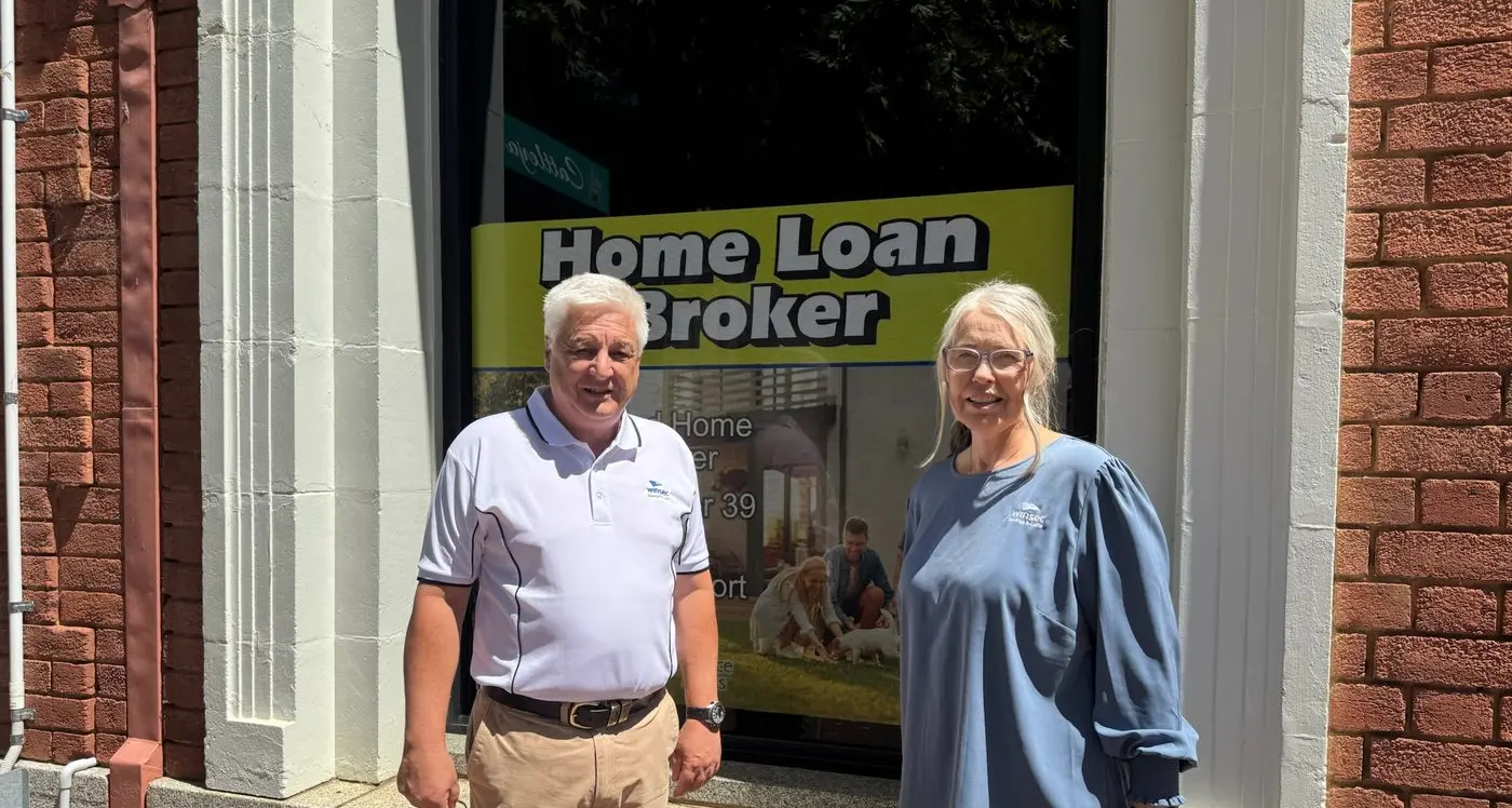 Cash rate drops in uncertain times