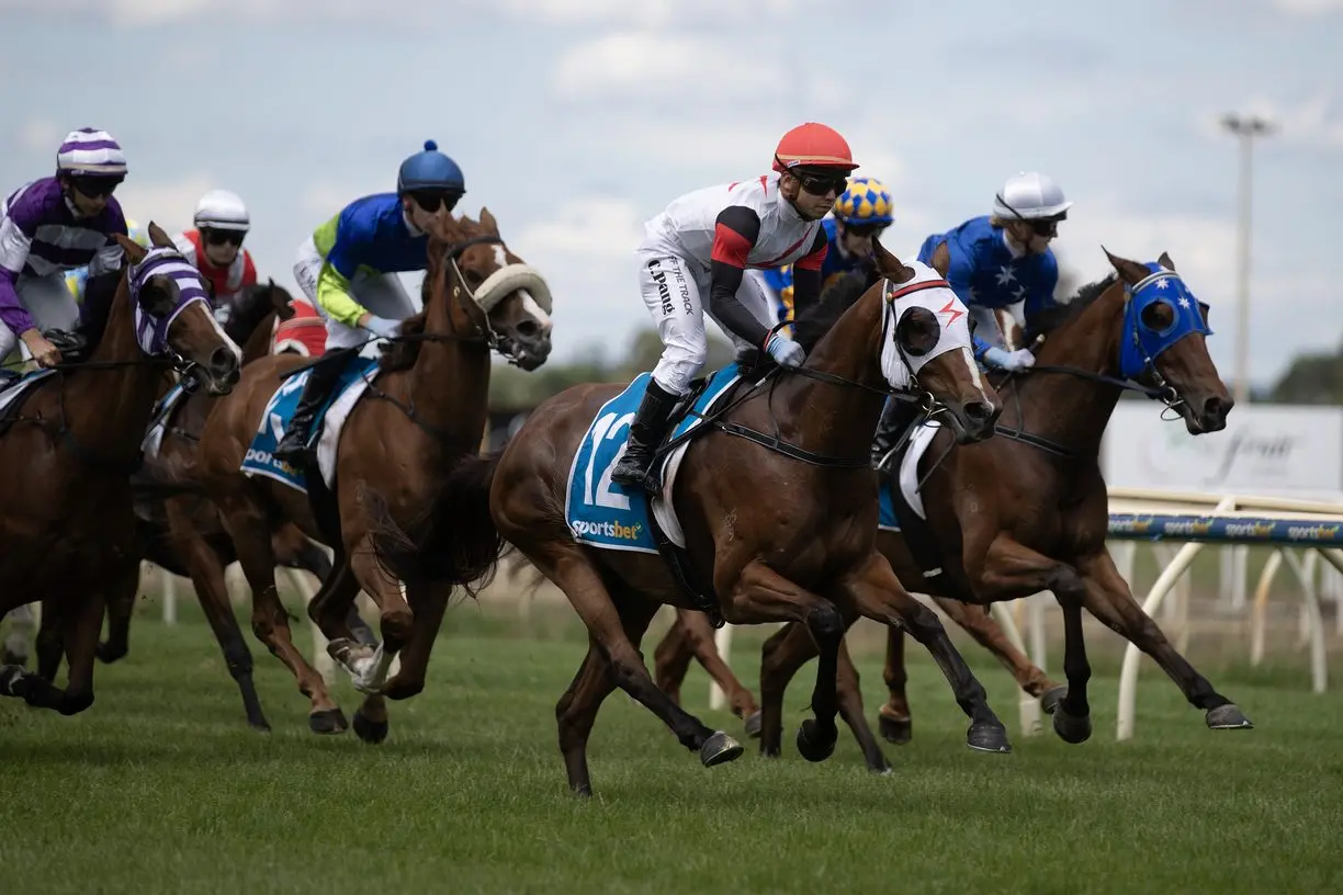 FESTIVE MEETING: The Wangaratta Turf Club will stage a Christmas meeting on Monday. PHOTO: Melissa Beattie