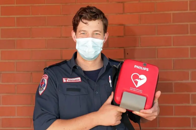 LIFE SAVER: Wangaratta paramedic Ash Richter is encouraging residents to know how to administer an AED and perform CPR as part Ambulance Victoria\\u2019s \\u2018Shocktober\\u2019 campaign. PHOTO: Kieren Tilly 