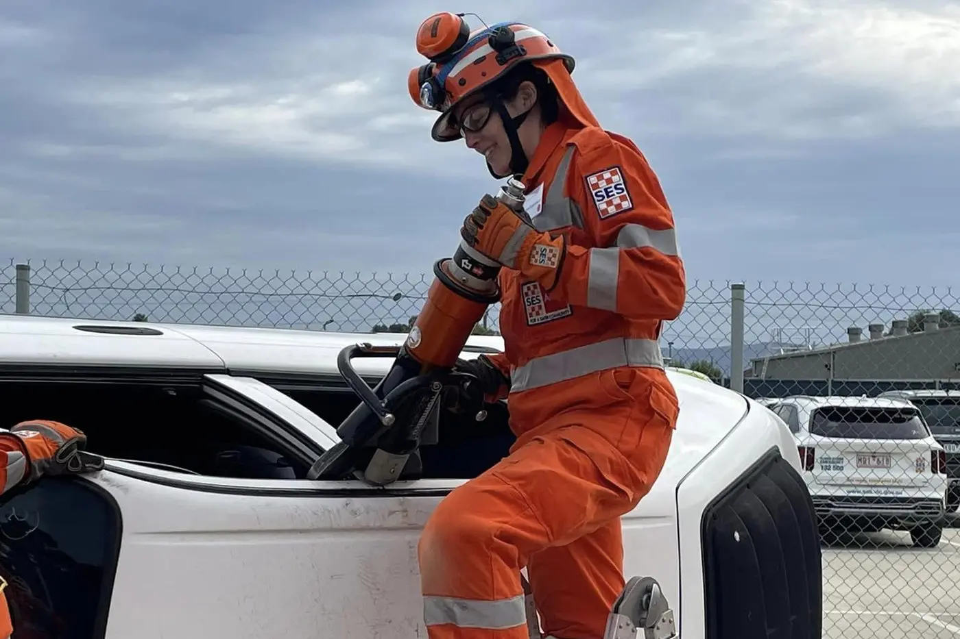 SHOWING HER SKILLS: Wangaratta SES volunteer Emma Lawrence was one of a number of women from across the North East who undertook road crash rescue training at the weekend\\'s Women in Rescue event at Wangaratta. Id:40111
