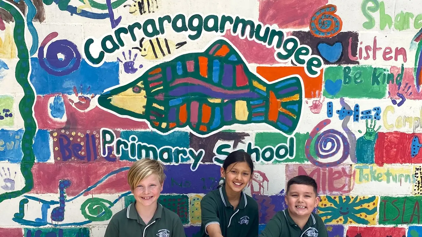 Carraragarmungee Primary School celebrates therapy dog Fenella’s graduation