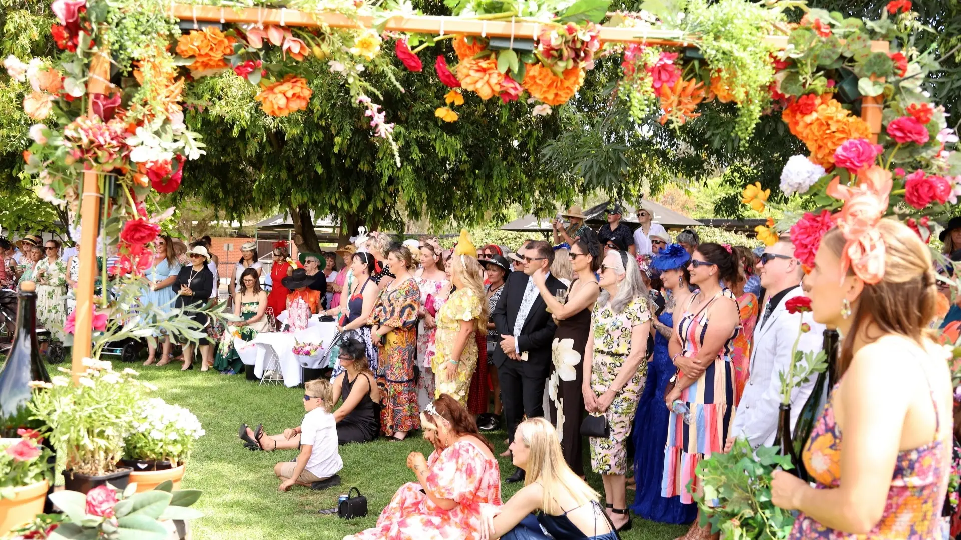 Fashion stakes 'in full bloom' at Wangaratta races tomorrow