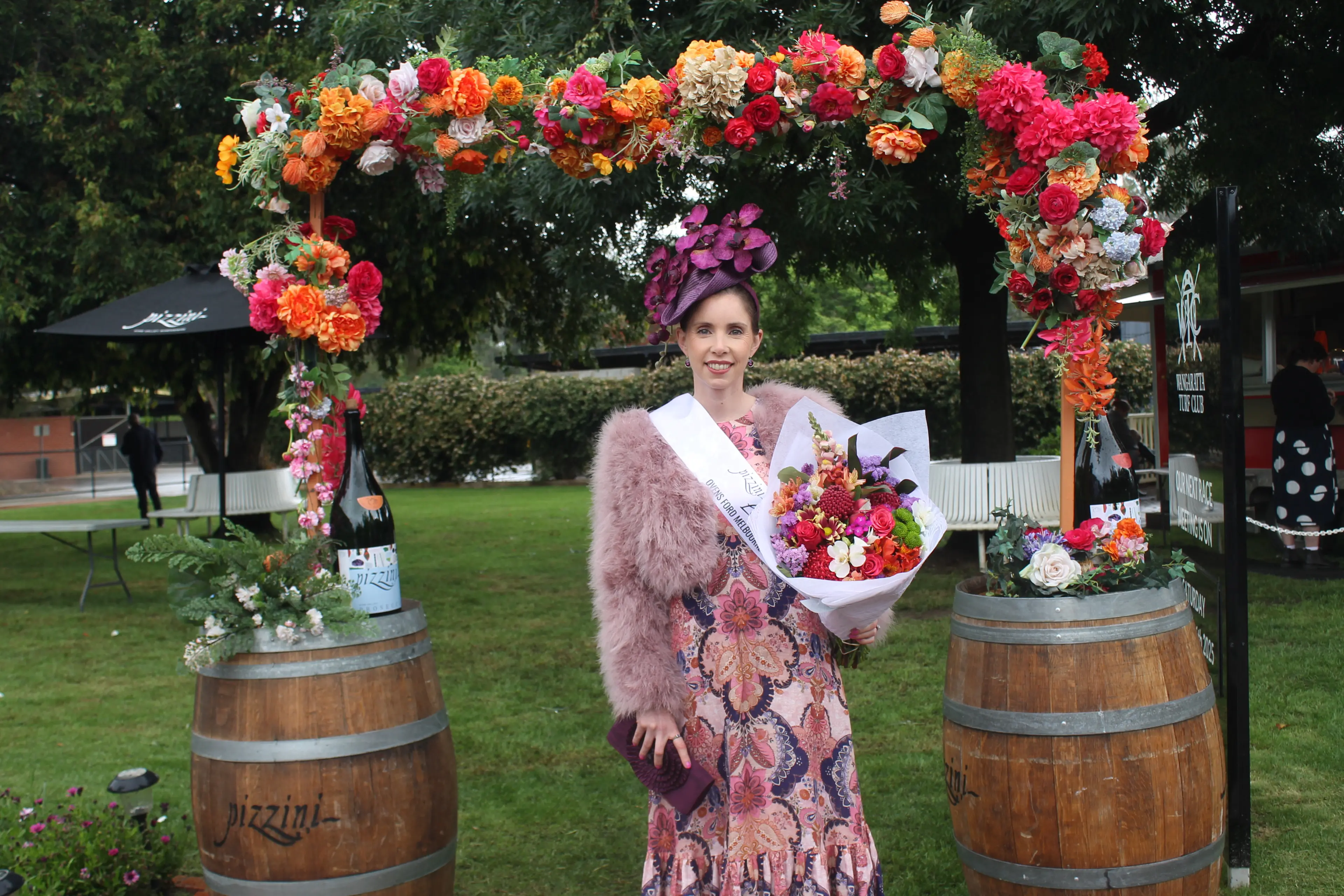 <p>LADY OF THE DAY: Benalla\\'s Emma Hearn took home the \\'Lady of the Day\\' title at the Ovens Ford Melbourne Cup Day Fashions on the Field at Wangaratta Turf Club on Tuesday. PHOTO: Jordan Duursma </p>\\n