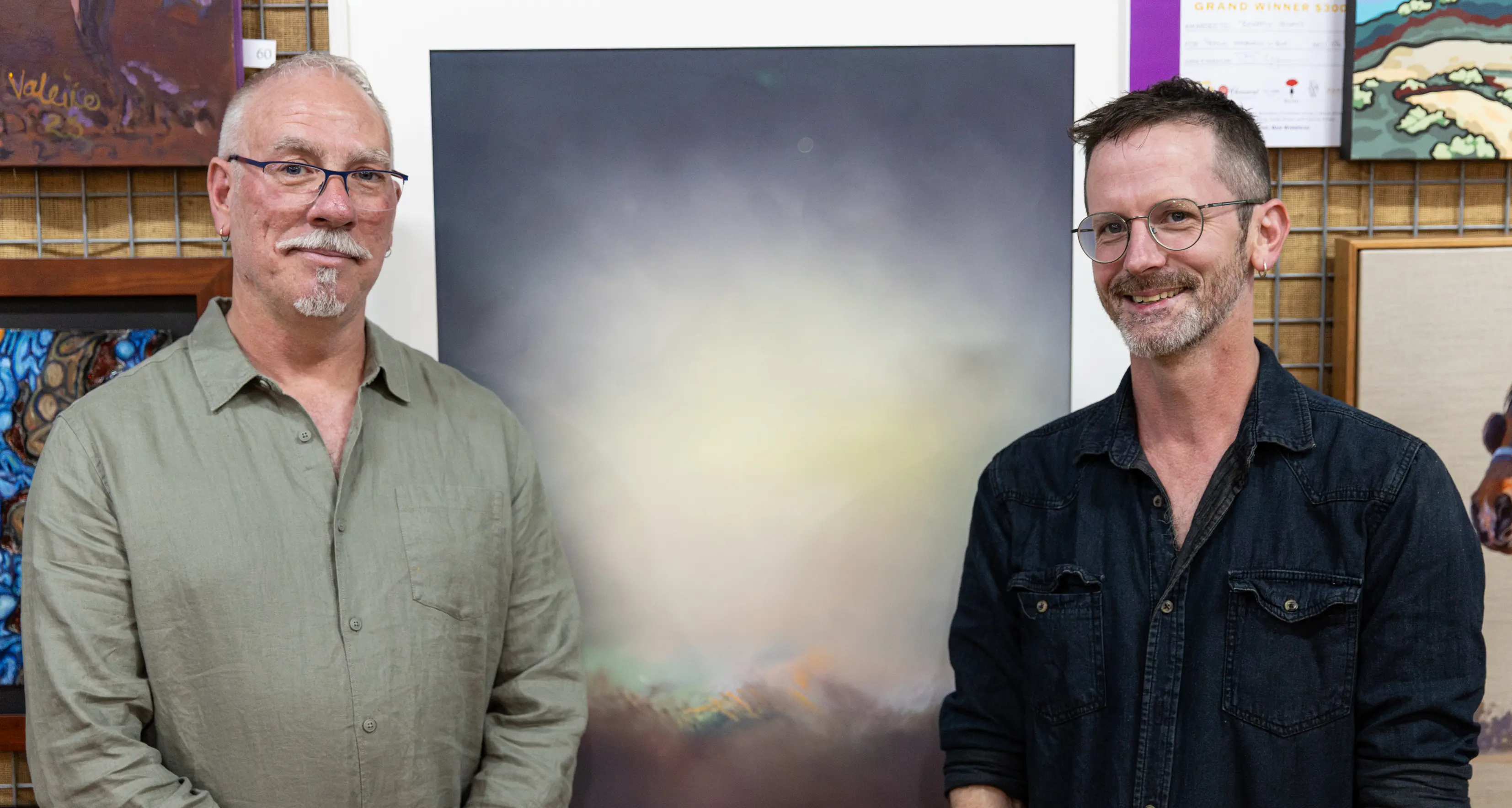 King Valley artist celebrated for local skyscape artwork