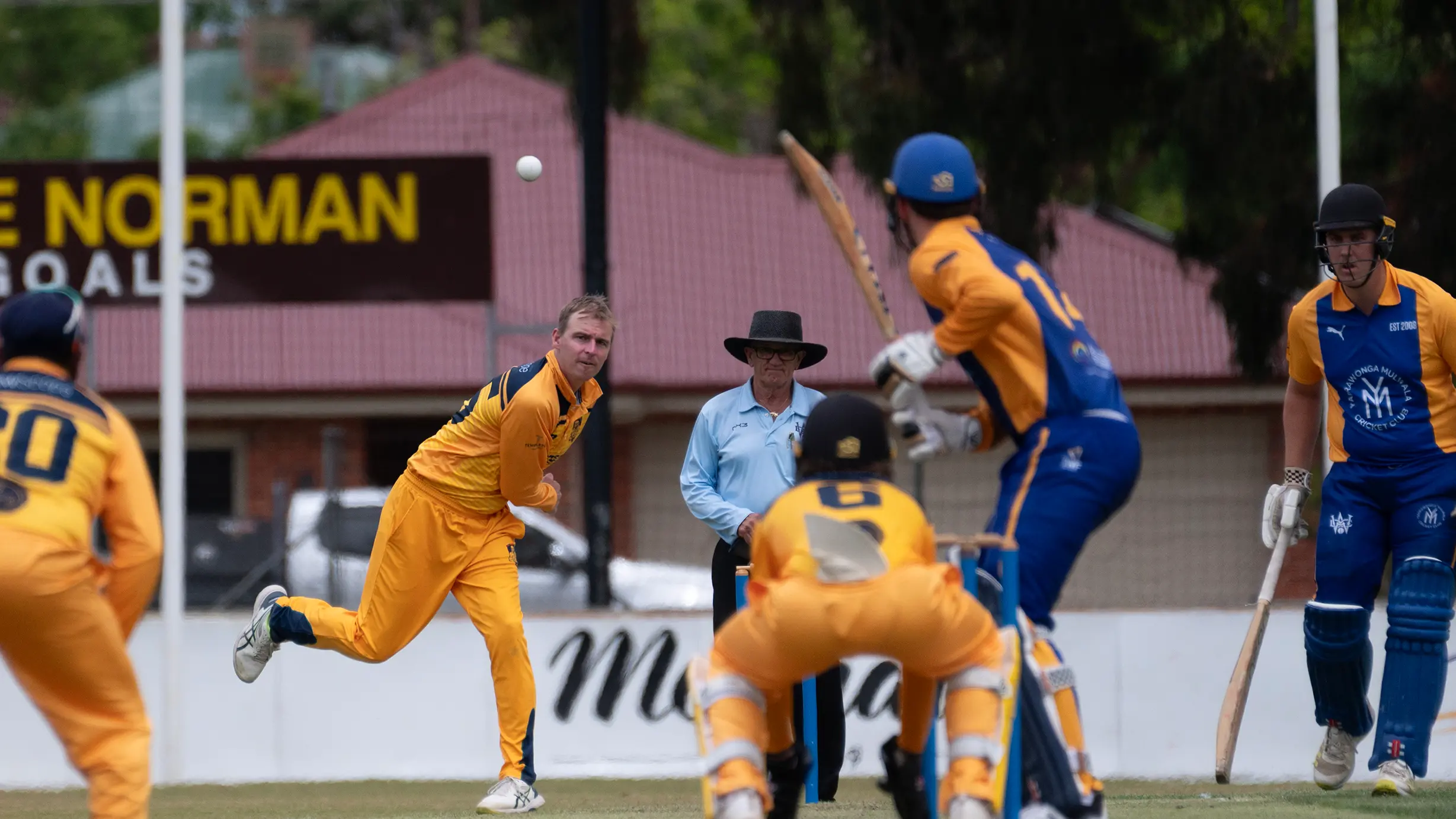 Experience vs youth in Hawks-Colts derby