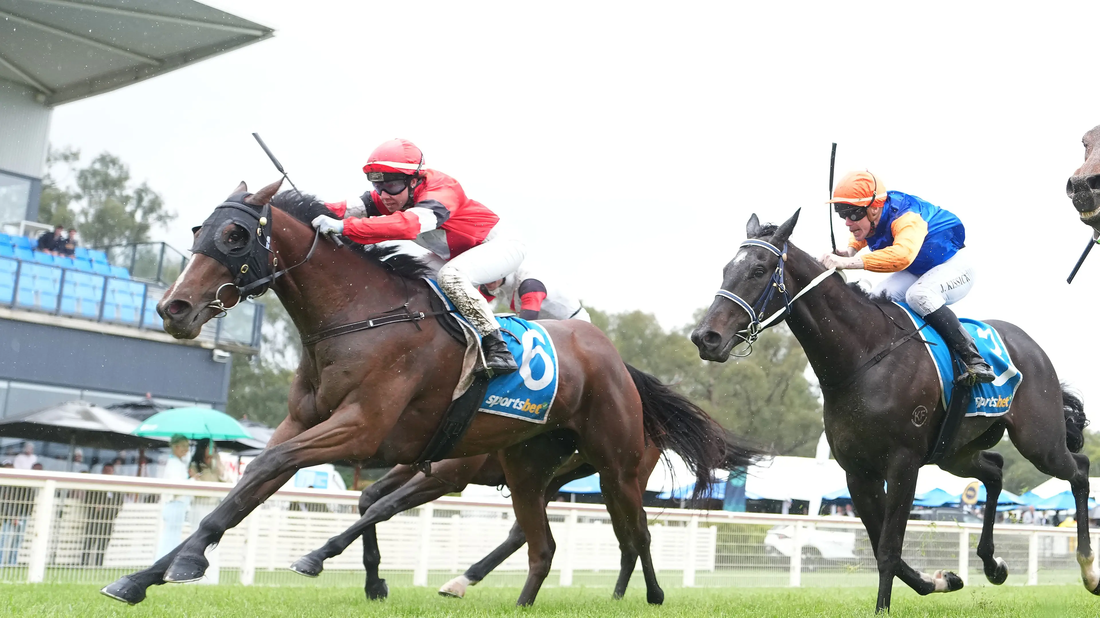 Local trainers salute at Wangaratta Turf Club Cup Day races