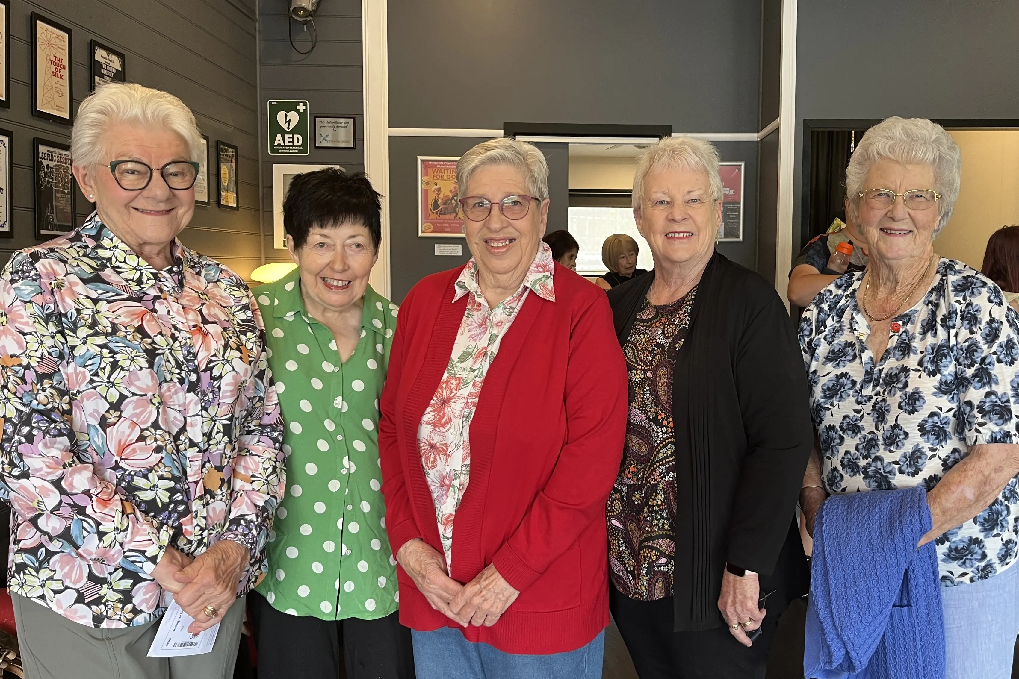 <p>OFF TO THE THEATRE: Dorothy Wise (left), Diane Heathcote, Margaret Parfett, Dianne McLaughlin and Helen Baker made an early arrival on Sunday afternoon for the Wangaratta Players\\' production of \\'Waiting for God\\'. PHOTO: Grace Fredsberg</p>\\n