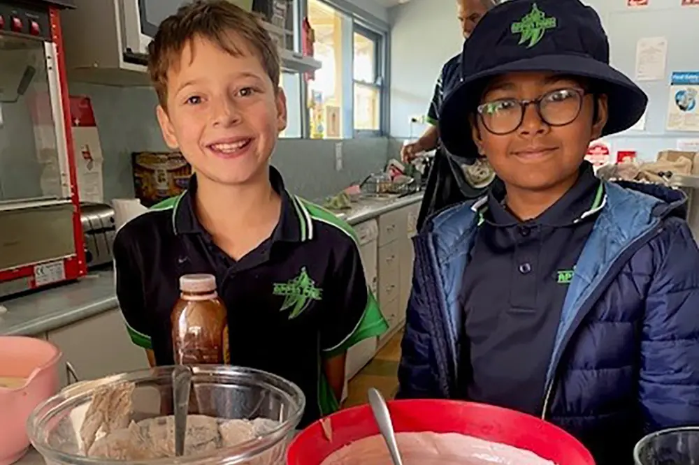 <p>SWEET TREAT: Appin Park students Monty Wright and Ryan Sumodh were ready to serve their frozen yoghurt, as part of their business initiative.</p>\\n