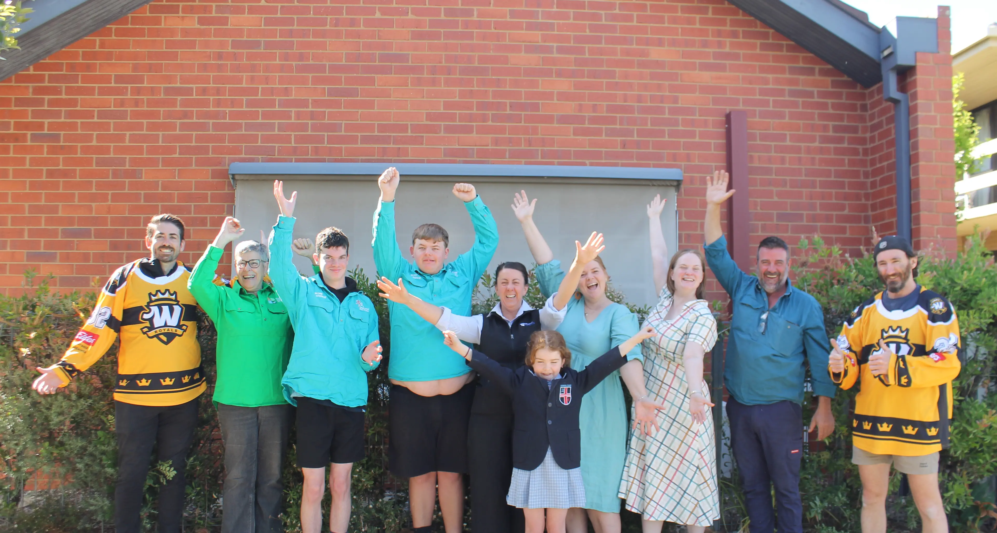 Eight community groups to benefit from solar farm grants program