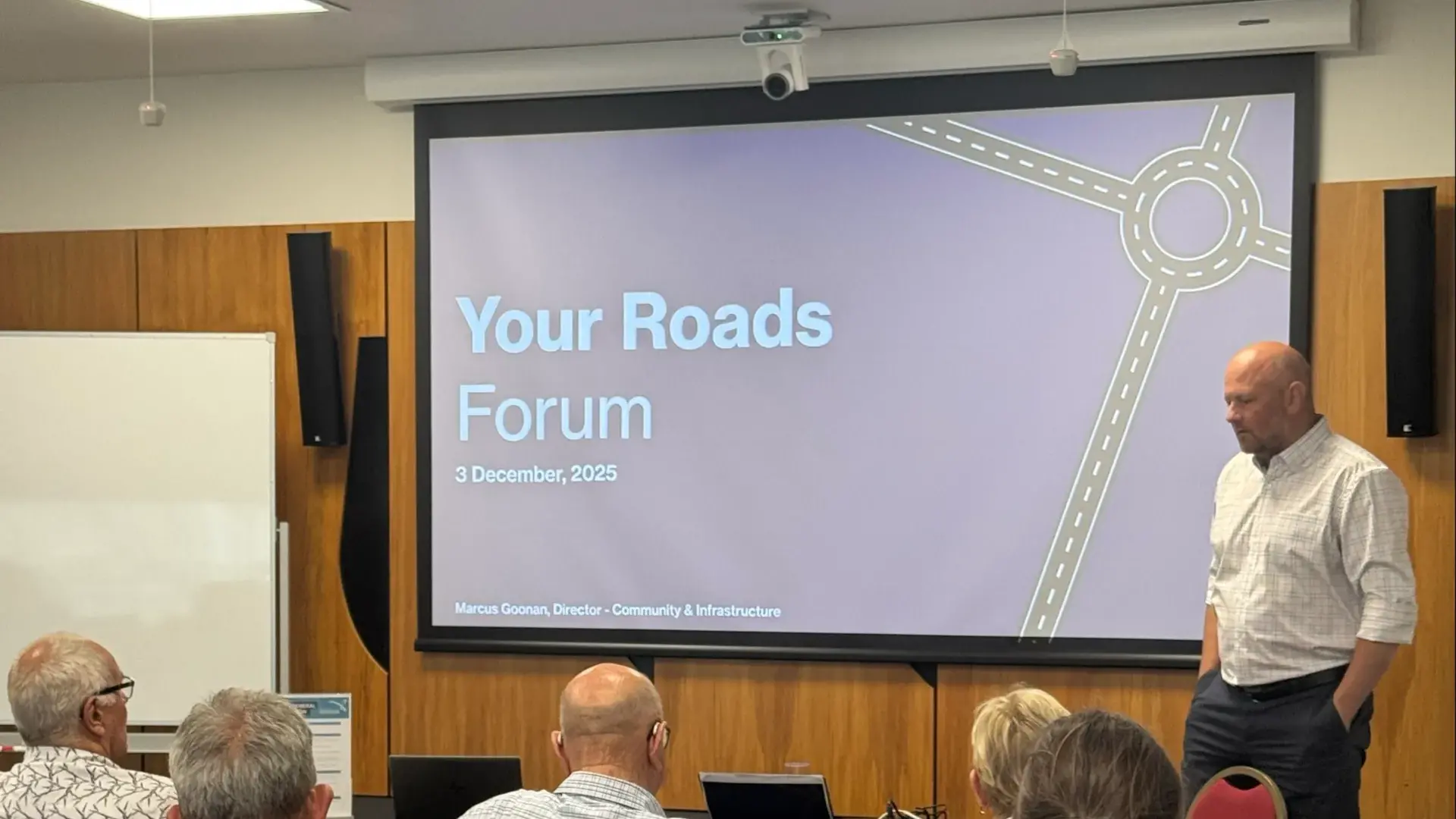 Forum opens discussion on road concerns