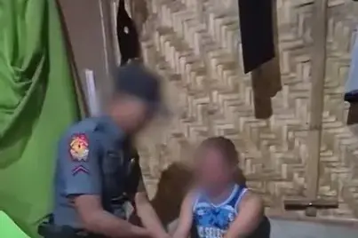 <p>INTERNATIONAL ARREST: Philippine National Police made arrests of two women and one man on Friday following a joint investigation sparked by the arrest of a Wangaratta man in September this year. PHOTO: AFP </p>\\n