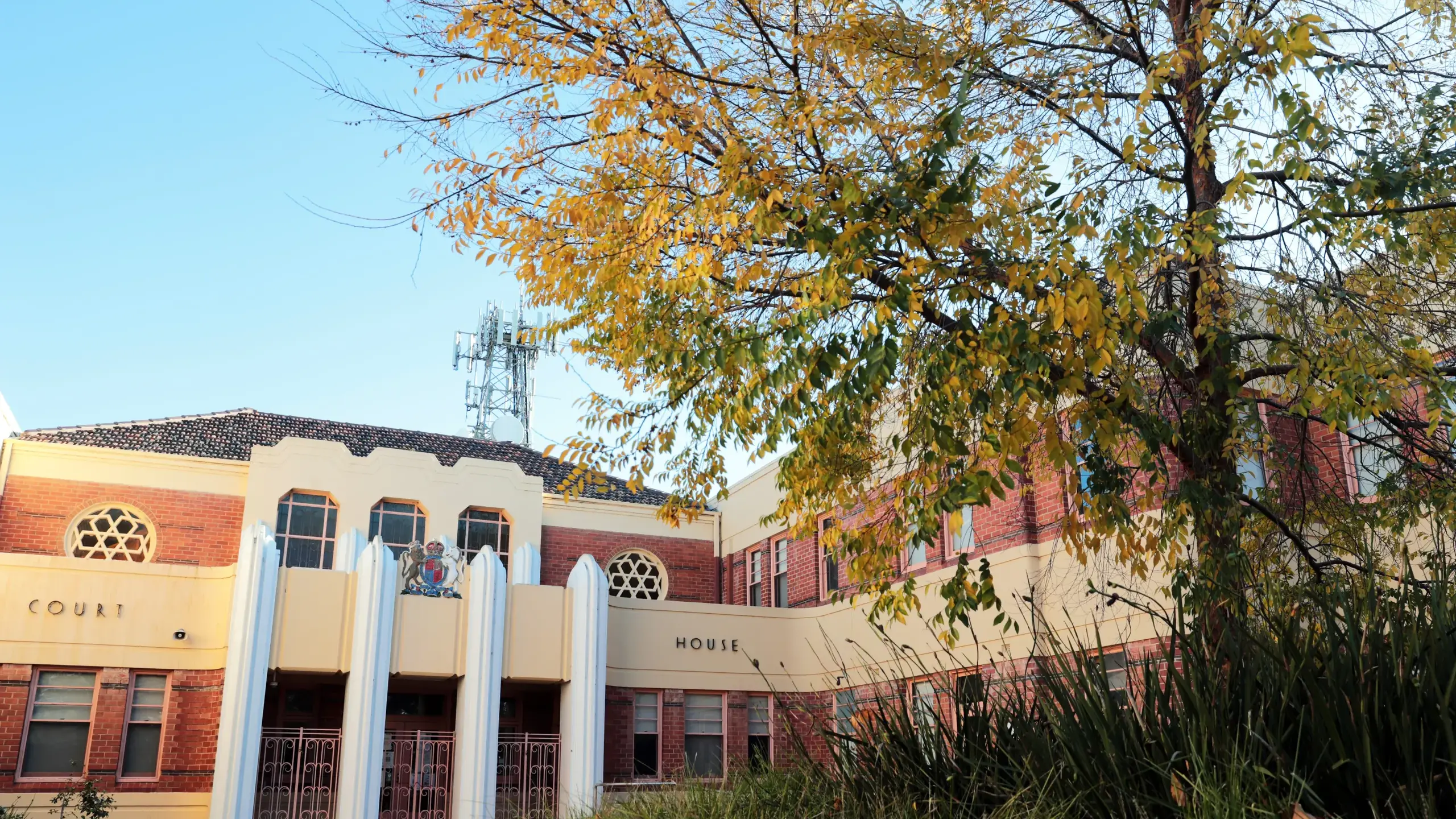 Thief stole laptops from school, then tossed them off a weir