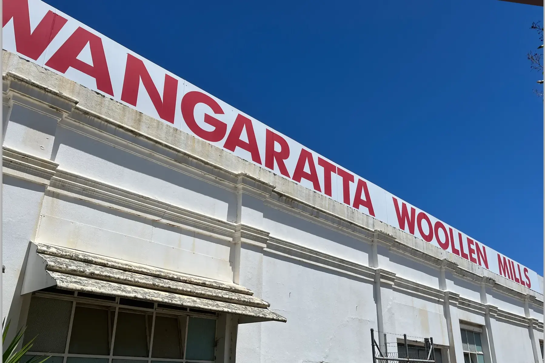 <p>NOSTALGIA AWAKENED: No matter your connection to the industry, come and reflect on Wangaratta Woollen Mills\\' long and honourable history through a guided tour.   </p>\\n