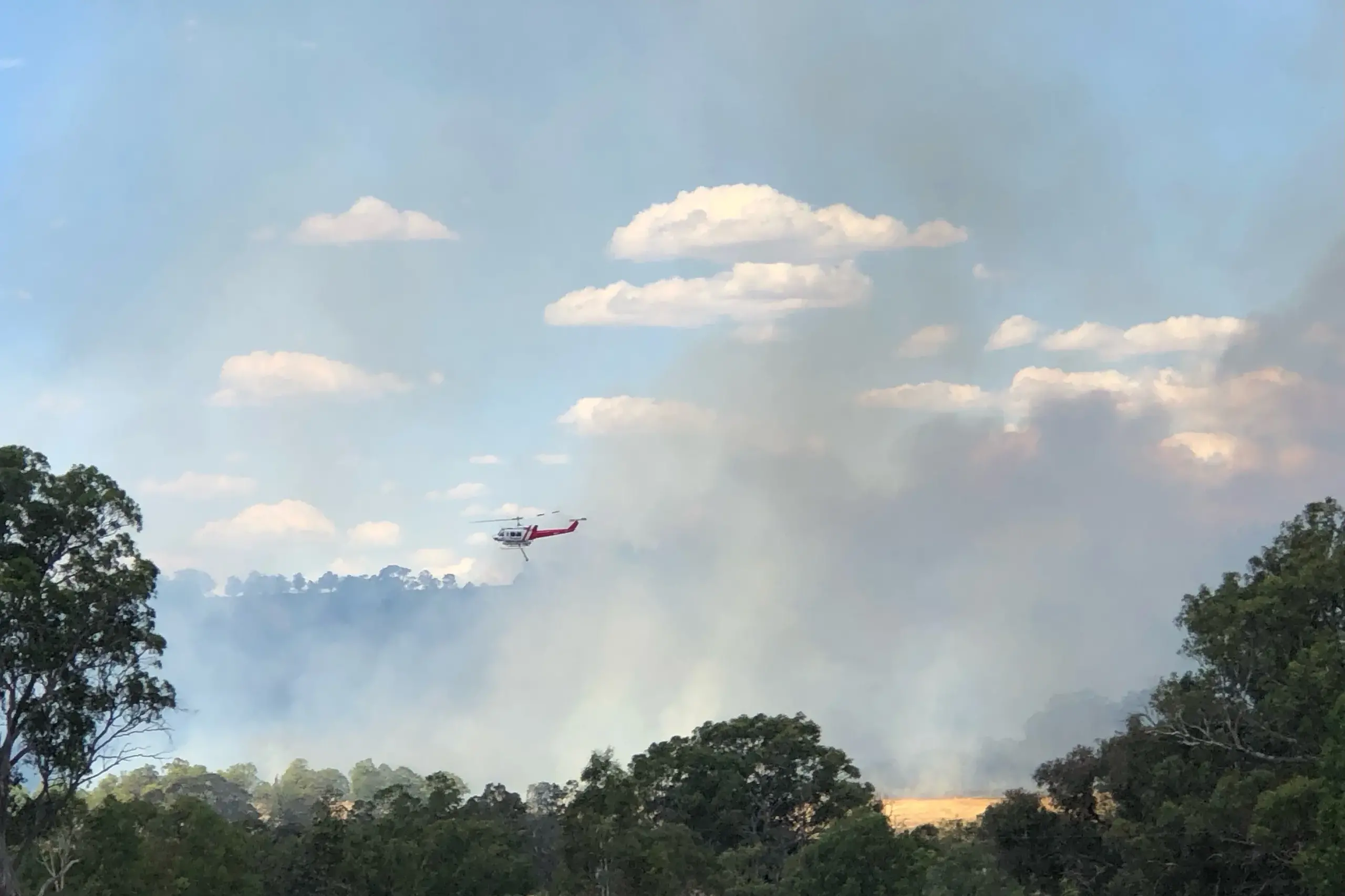 <p>CLEAR AND PRESENT DANGER: A large 9000ha fire at Longwood remained uncontained as firefighters battled volatile conditions on Thursday, which are expected to only get worse on Friday. PHOTO: Andy Wilson</p>\\n