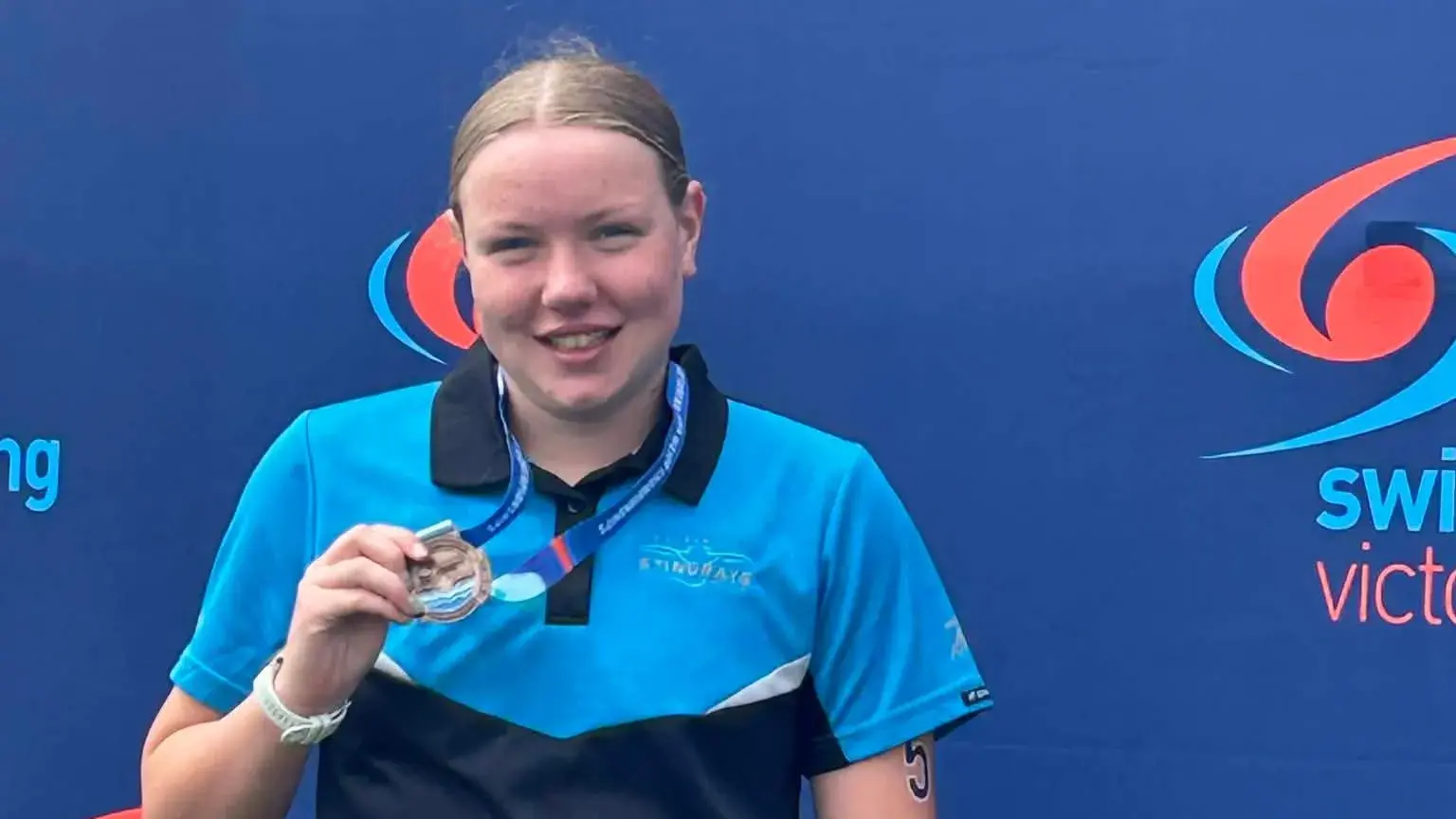 Sanders claims bronze in open ocean swim