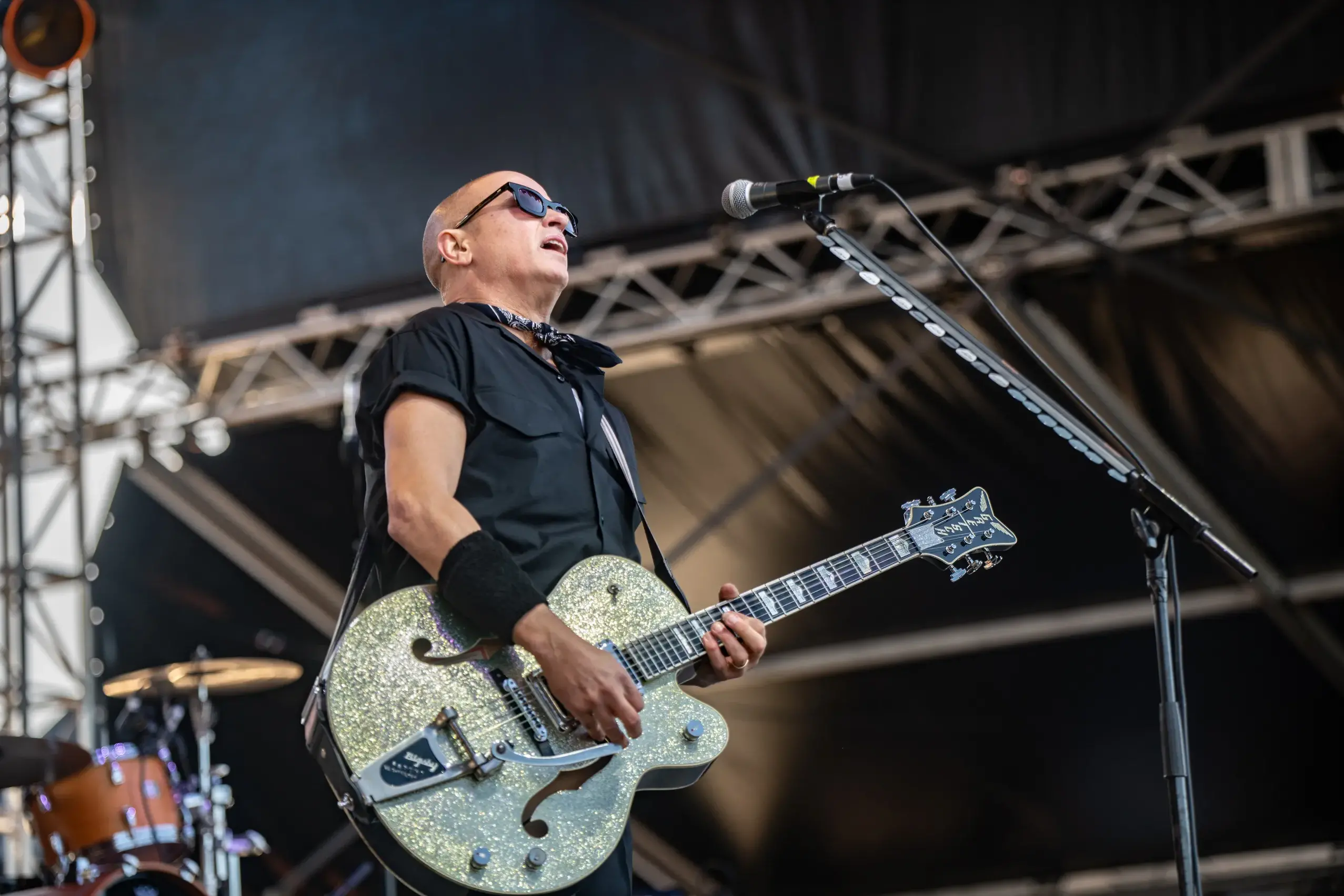 <p>HEADLINE ACT: Australian music legend, Diesel, will bring summer energy to the lakeside at Silverwood\\'s Resort Yarrawonga on Sunday night.</p>\\n