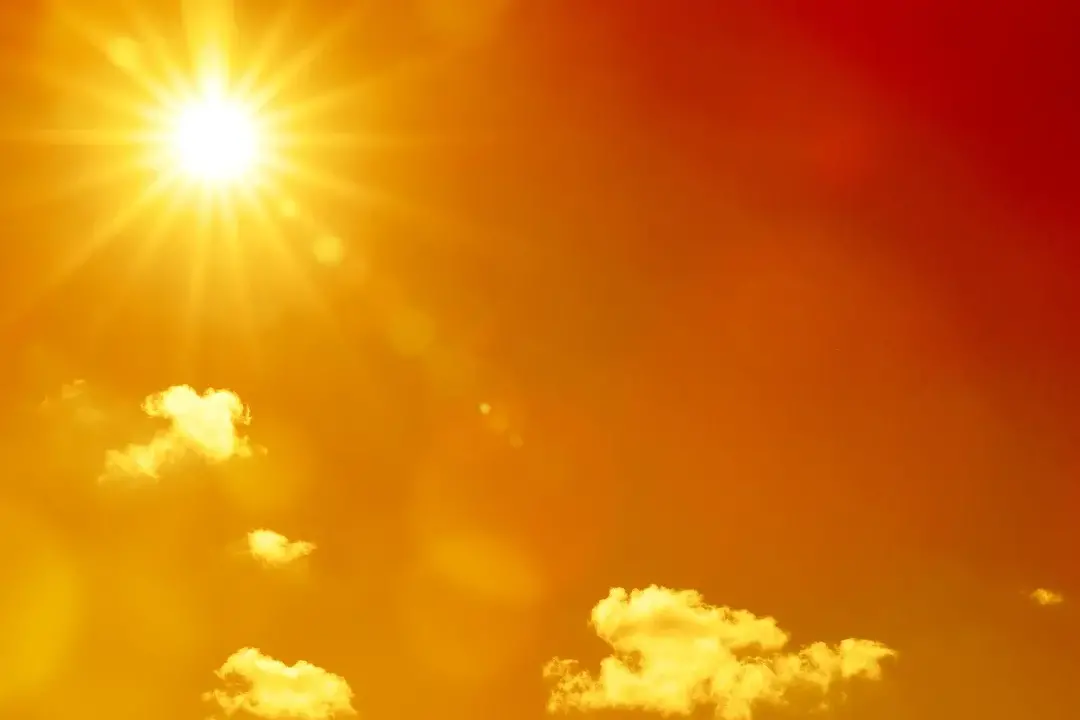 <p>HOT SUN SETTLING: A run of six out of seven 40-degree days to end January ended on Sunday.</p>\\n