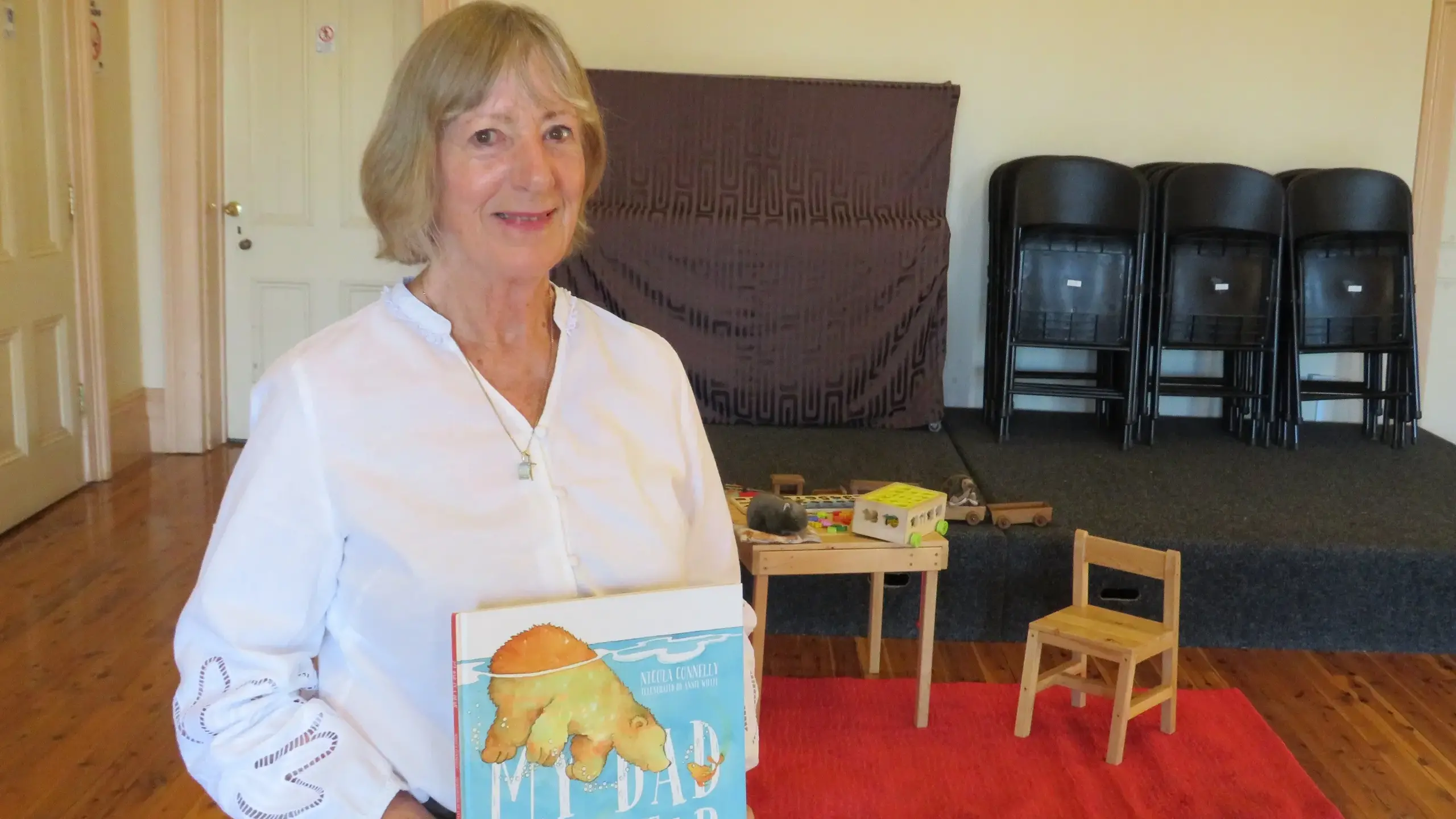 Creating connections through songs, stories and craft