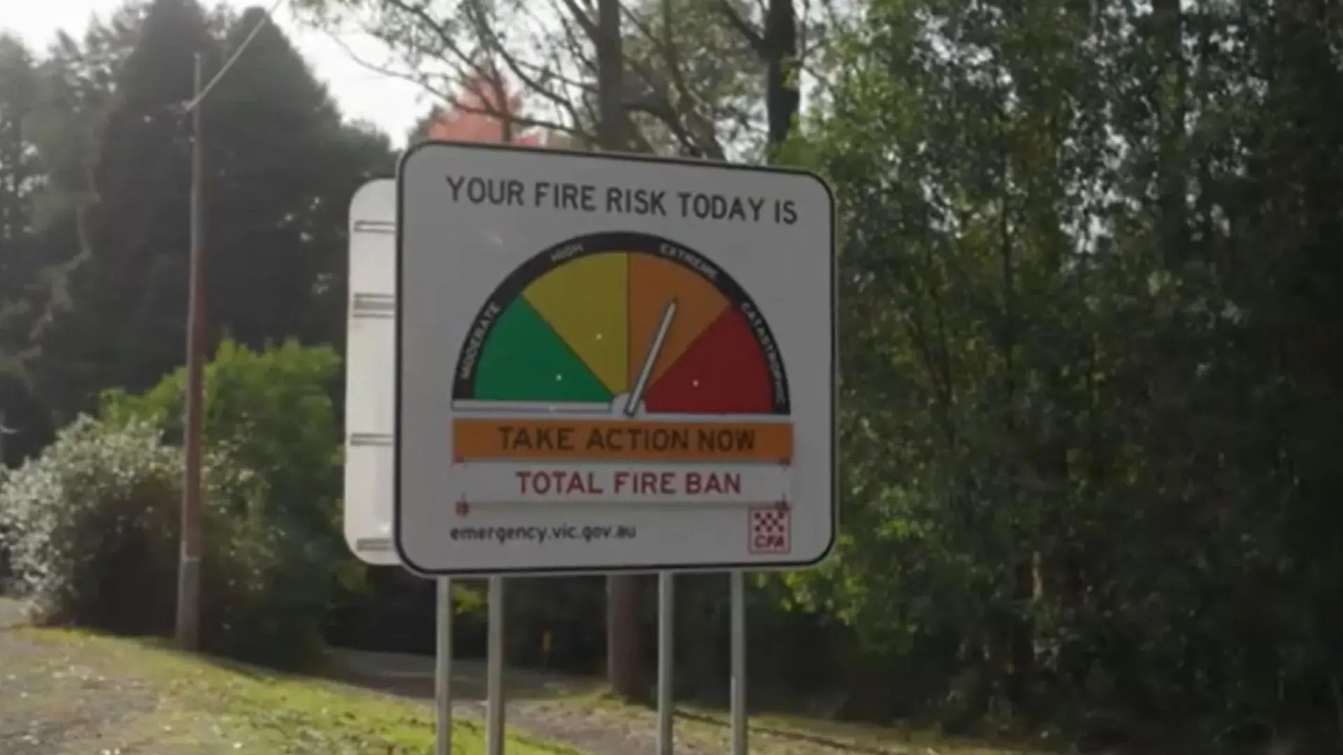 Heat, gusty winds prompt second total fire ban day in a row for region