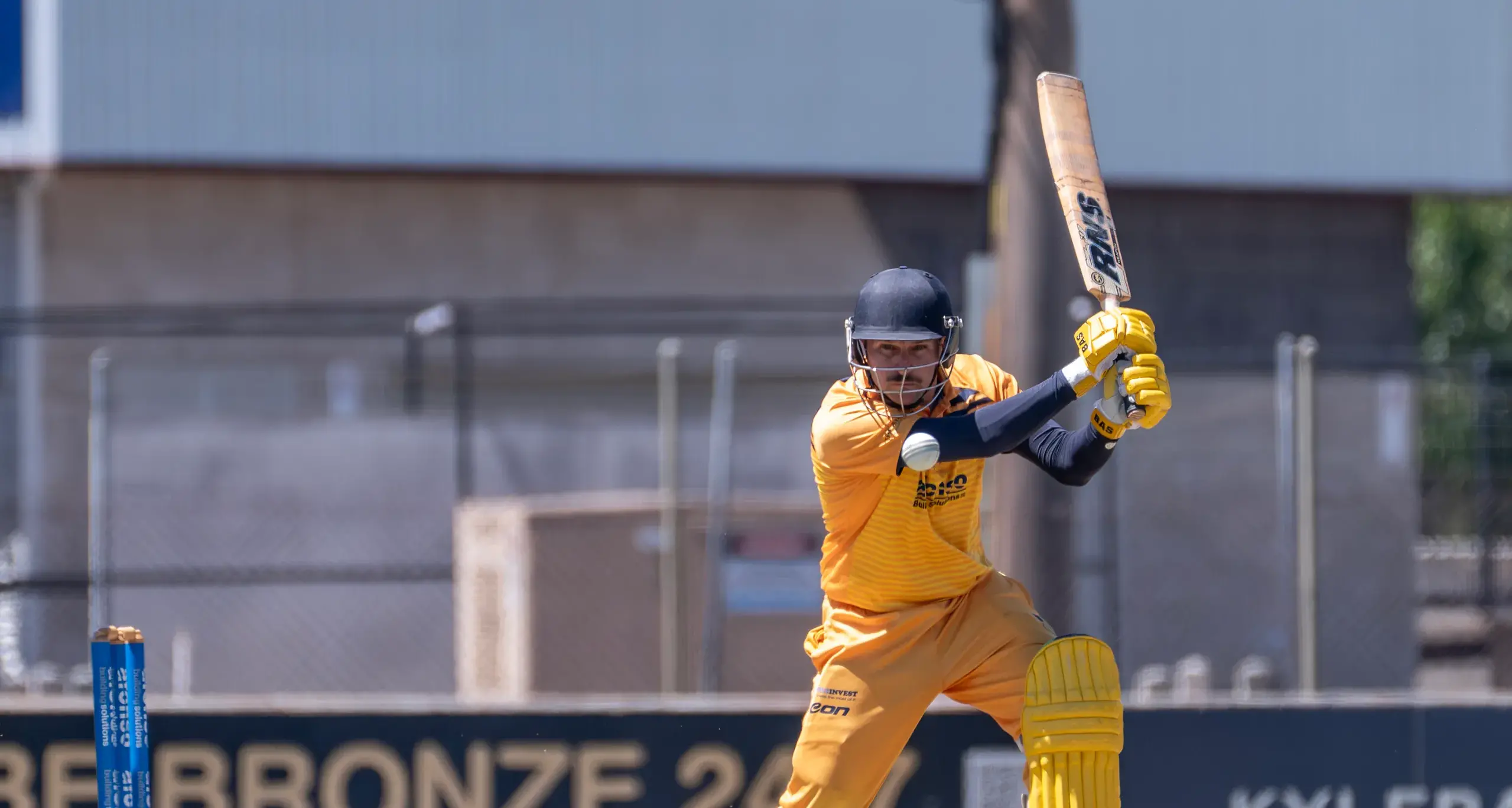Bushrangers making play for finals, Hawks remain unbeaten
